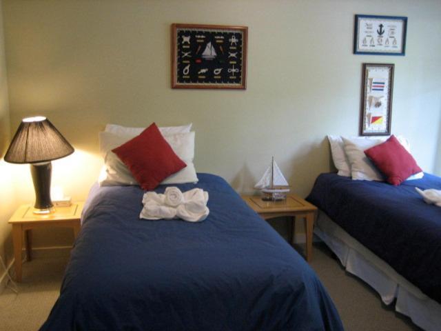 The Lodge At Weir'S Beach Metchosin ห้อง รูปภาพ