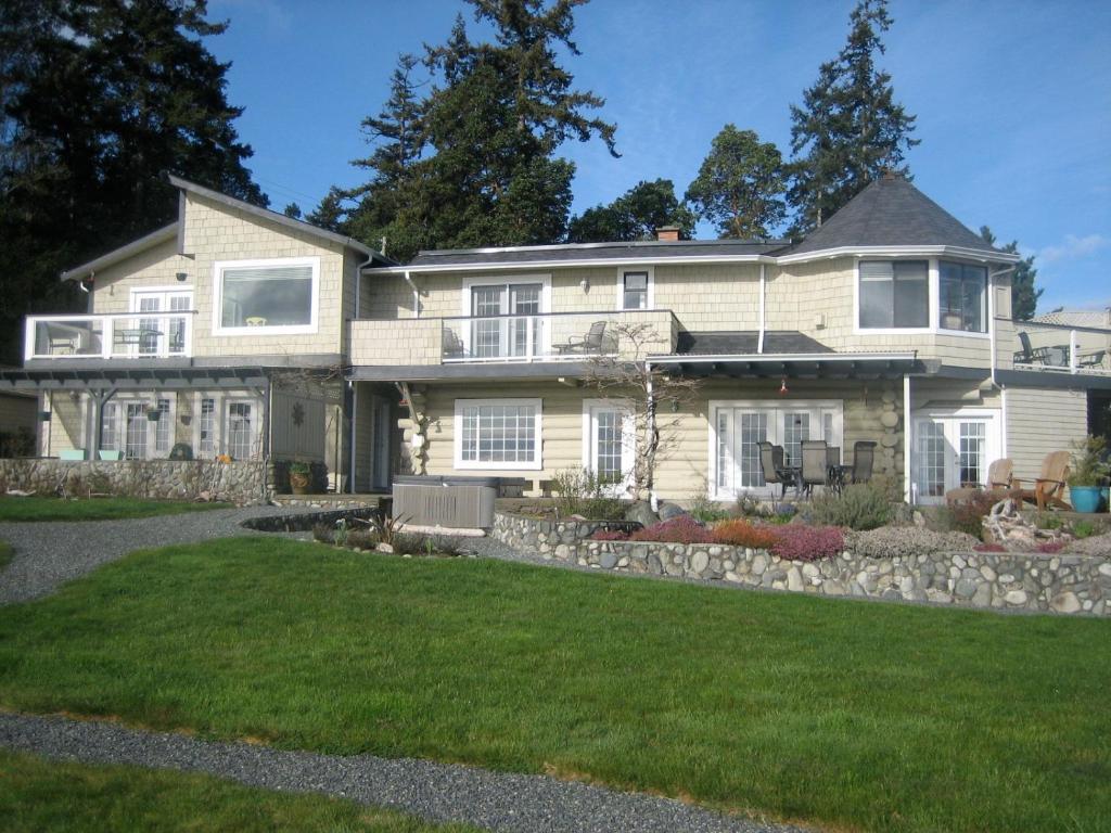 The Lodge At Weir'S Beach Metchosin ภายนอก รูปภาพ