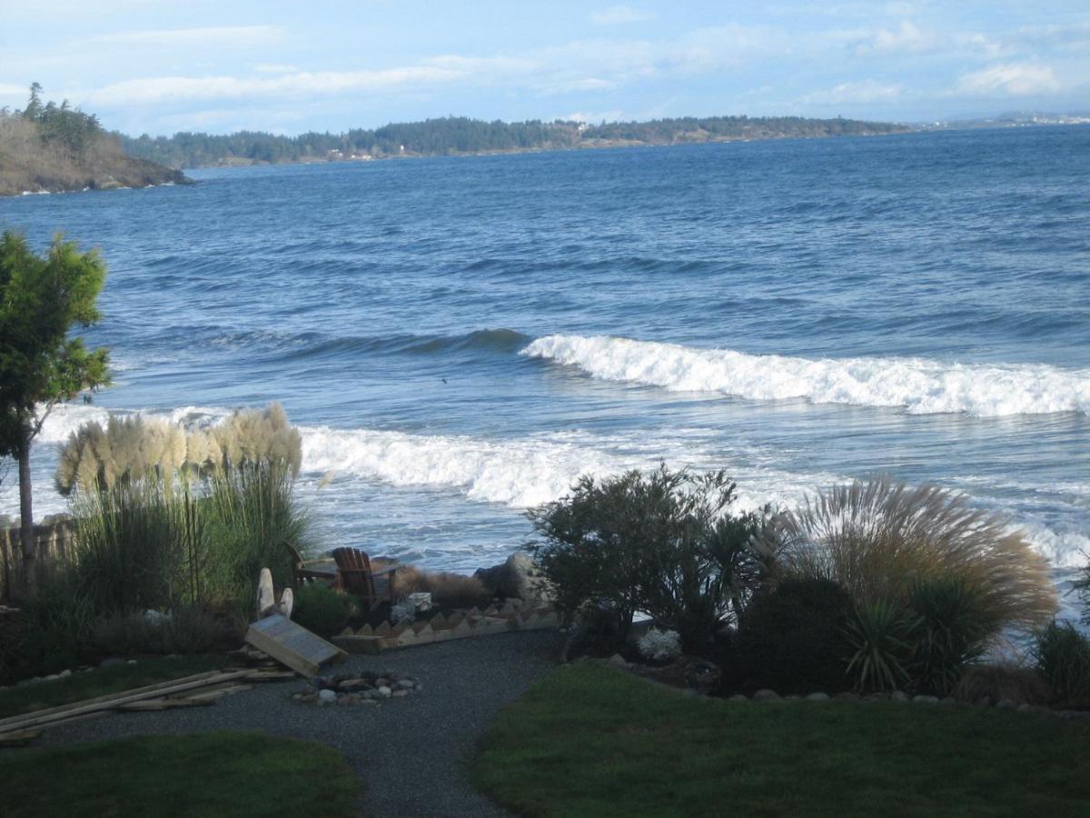 The Lodge At Weir'S Beach Metchosin ภายนอก รูปภาพ